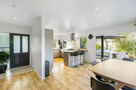 Photo of property in 56 Donald Street, Stanmore Bay, Whangaparaoa, 0932