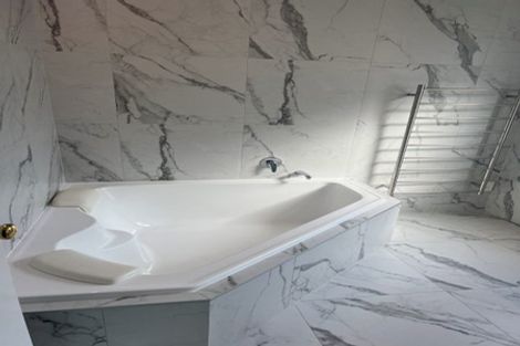 Photo of property in 10 Oban Road, Browns Bay, Auckland, 0630