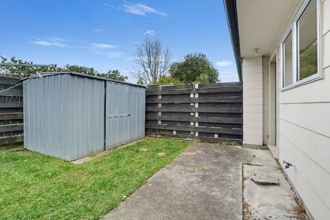 Photo of property in 1 Dunk Place, Milson, Palmerston North, 4414