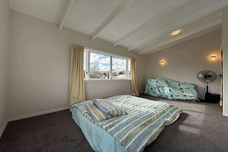 Photo of property in 353 Waiwhetu Road, Fairfield, Lower Hutt, 5011