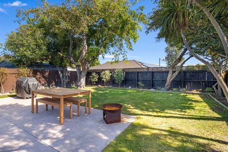 Photo of property in 2/96 Palmers Road, New Brighton, Christchurch, 8083