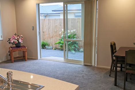 Photo of property in 2/14 Nicholls Road, Halswell, Christchurch, 8025