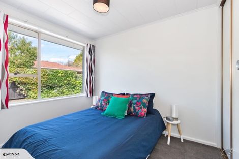 Photo of property in 2/366 Yaldhurst Road, Russley, Christchurch, 8042