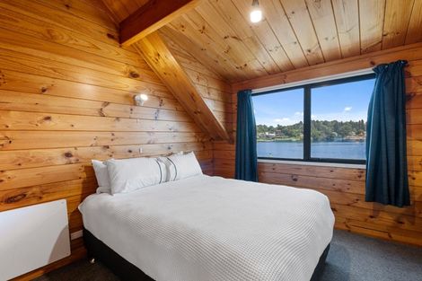 Photo of property in 14 Okawa Bay Road, Tikitere, Rotorua, 3074