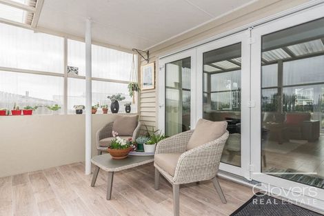Photo of property in 236 Whitney Street, Blockhouse Bay, Auckland, 0600
