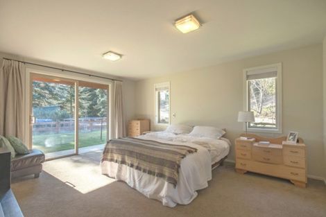 Photo of property in 18 Bevan Place, Wanaka, 9305