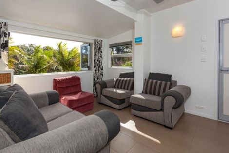 Photo of property in 126 Oratia Place, Onemana, Whangamata, 3691