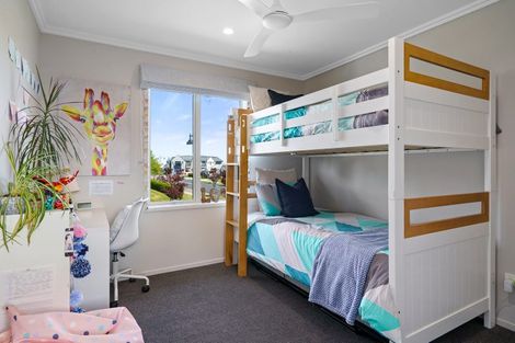 Photo of property in 1 Boyce Crescent, Cambridge, 3434