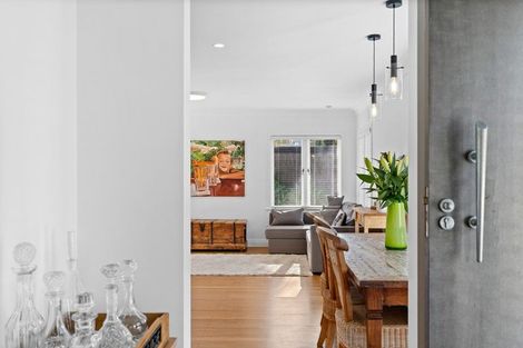 Photo of property in 1/20 Huron Street, Takapuna, Auckland, 0622