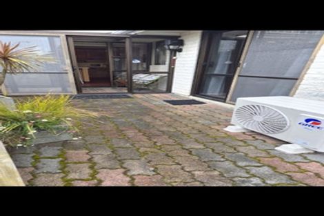Photo of property in 66 Ocean Road, Paraparaumu Beach, Paraparaumu, 5032