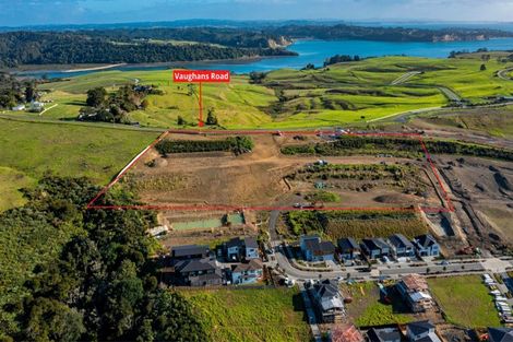 Photo of property in 5 Kukupa Lane, Long Bay, Auckland, 0630