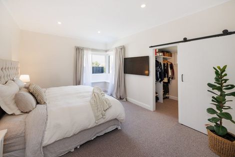 Photo of property in 8 Karaka Street, Hokowhitu, Palmerston North, 4410