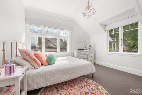 Photo of property in 16 Hinau Street, Woburn, Lower Hutt, 5010