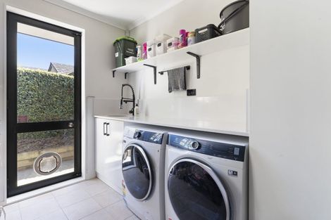 Photo of property in 44 Valley Road, Pukekohe, 2120