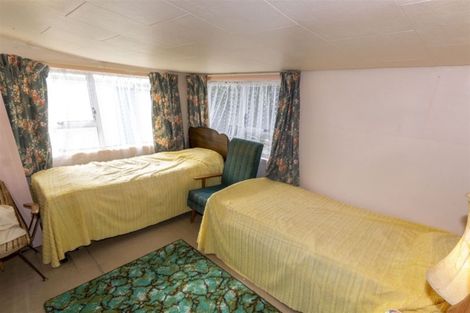 Photo of property in 24 Park Terrace, Waikuku Beach, 7473