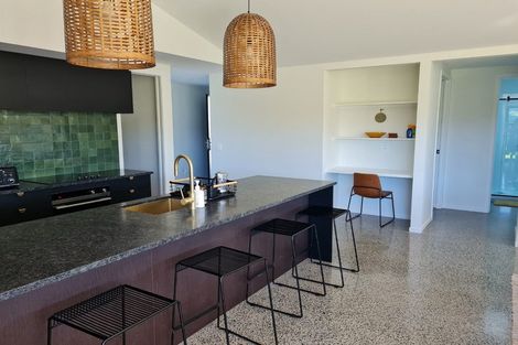 Photo of property in 1 Larches Lane, Kinloch, 3377