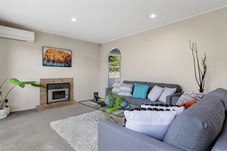 Photo of property in 17 Jonathon Street, Brookfield, Tauranga, 3110