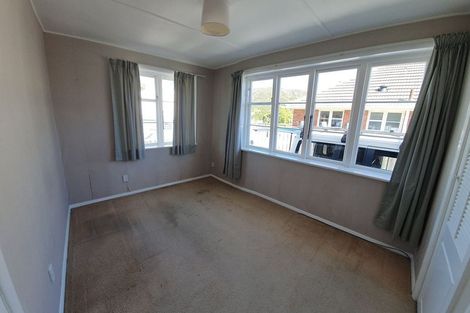 Photo of property in 96 Reynolds Street, Taita, Lower Hutt, 5011