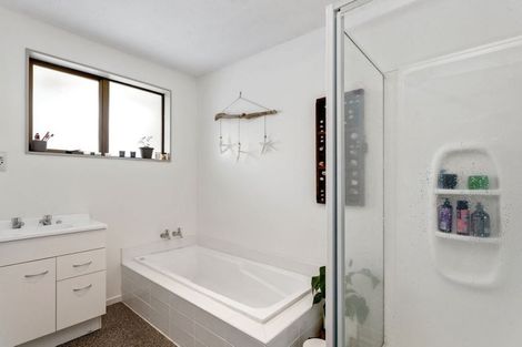 Photo of property in 1/9 Brake Street, Upper Riccarton, Christchurch, 8041