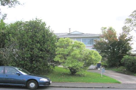 Photo of property in 21 Roick Parade, Glen Eden, Auckland, 0602