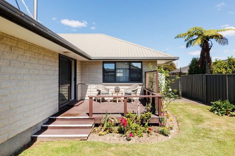 Photo of property in 54 Warwick Street, Feilding, 4702