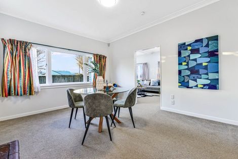 Photo of property in 24 Normandy Avenue, Melville, Hamilton, 3206