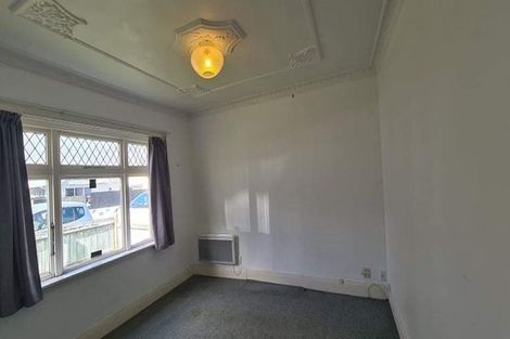 Photo of property in 37 Bay Street, Petone, Lower Hutt, 5012