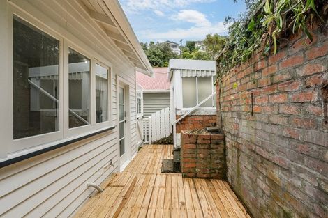 Photo of property in 36 Tavistock Road, Melrose, Wellington, 6023