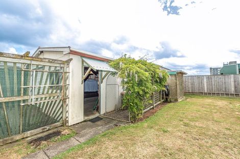 Photo of property in 8 College Street, Whanganui, 4500