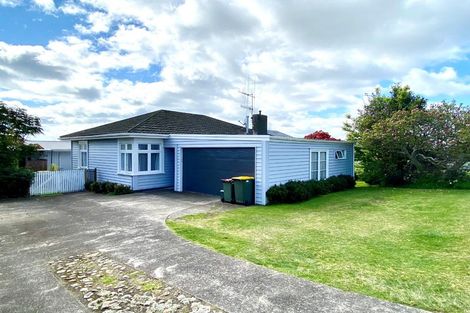 Photo of property in 13 Chaytor Street, Te Puke, 3119
