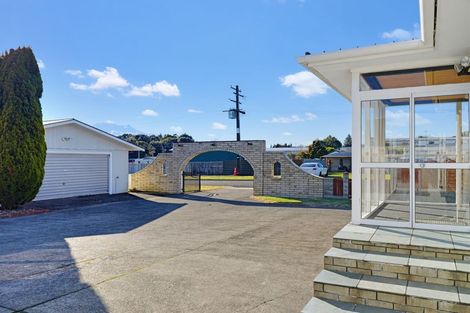 Photo of property in 16 Moore Street, Ohakune, 4625