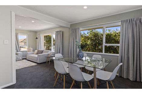 Photo of property in 3 Tralee Place, Bishopdale, Christchurch, 8053