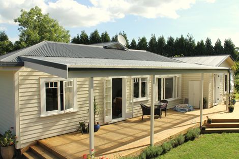 Photo of property in 23 Blue Gum Lane, Kerikeri, 0293