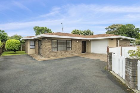 Photo of property in 88 Belvedere Avenue, Waikanae, 5036