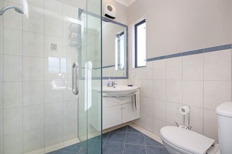 Photo of property in 68 Porterfield Road, Whitford, Howick, 2571