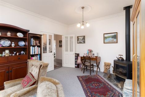 Photo of property in 1 Oak View Place, Greytown, 5712