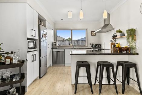 Photo of property in 121 Solomon Street, Brookfield, Tauranga, 3110