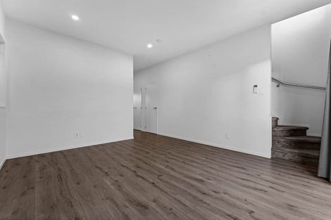 Photo of property in 55 Kairakau Street, Papakura, 2110