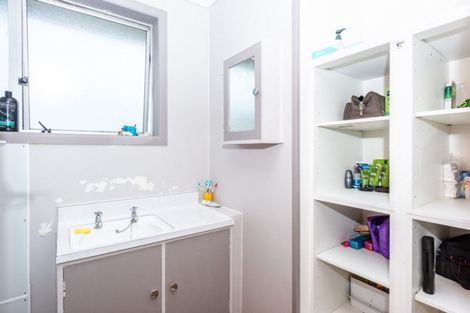 Photo of property in 58 Lawrence Street, Outer Kaiti, Gisborne, 4010