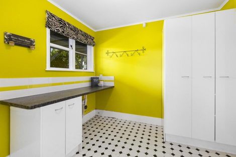 Photo of property in 19 Hiwi Crescent, Titahi Bay, Porirua, 5022