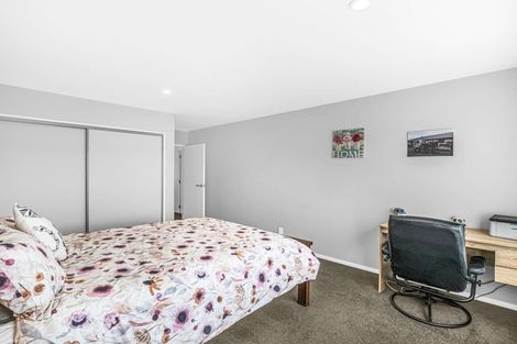 Photo of property in 2 Awa Place, Rangiora, 7400