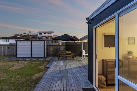 Photo of property in 95 Pukehina Parade, Pukehina, Te Puke, 3189