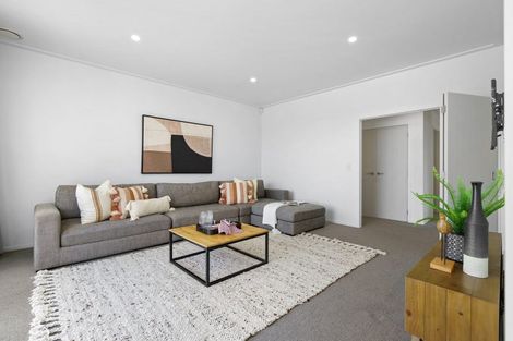 Photo of property in 2 Moemoea Place, Cambridge, 3434