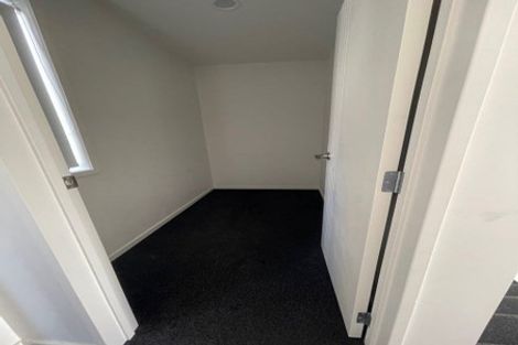 Photo of property in 16 Minhas Road, Papakura, 2110