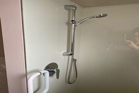 Photo of property in 20 Redwood Avenue, Tawa, Wellington, 5028