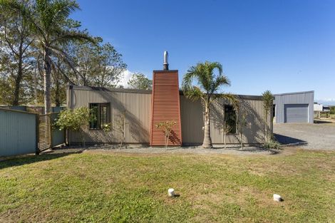 Photo of property in 36 Waitai Street, Castlecliff, Whanganui, 4501