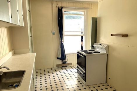 Photo of property in 11 Halsey Street, Clinton, 9534