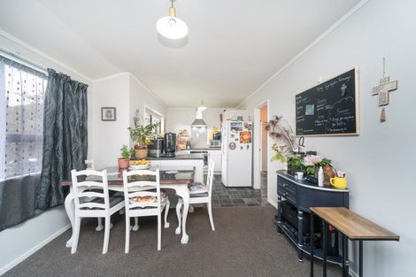 Photo of property in 57 Rhodes Drive, Kelvin Grove, Palmerston North, 4414