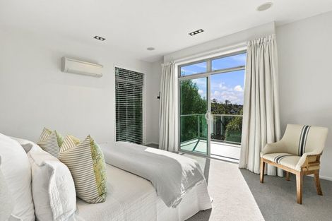 Photo of property in 11 Stronsay Lane, Hillsborough, Christchurch, 8022