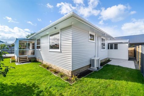 Photo of property in 5a Totara Park Road, Clouston Park, Upper Hutt, 5018